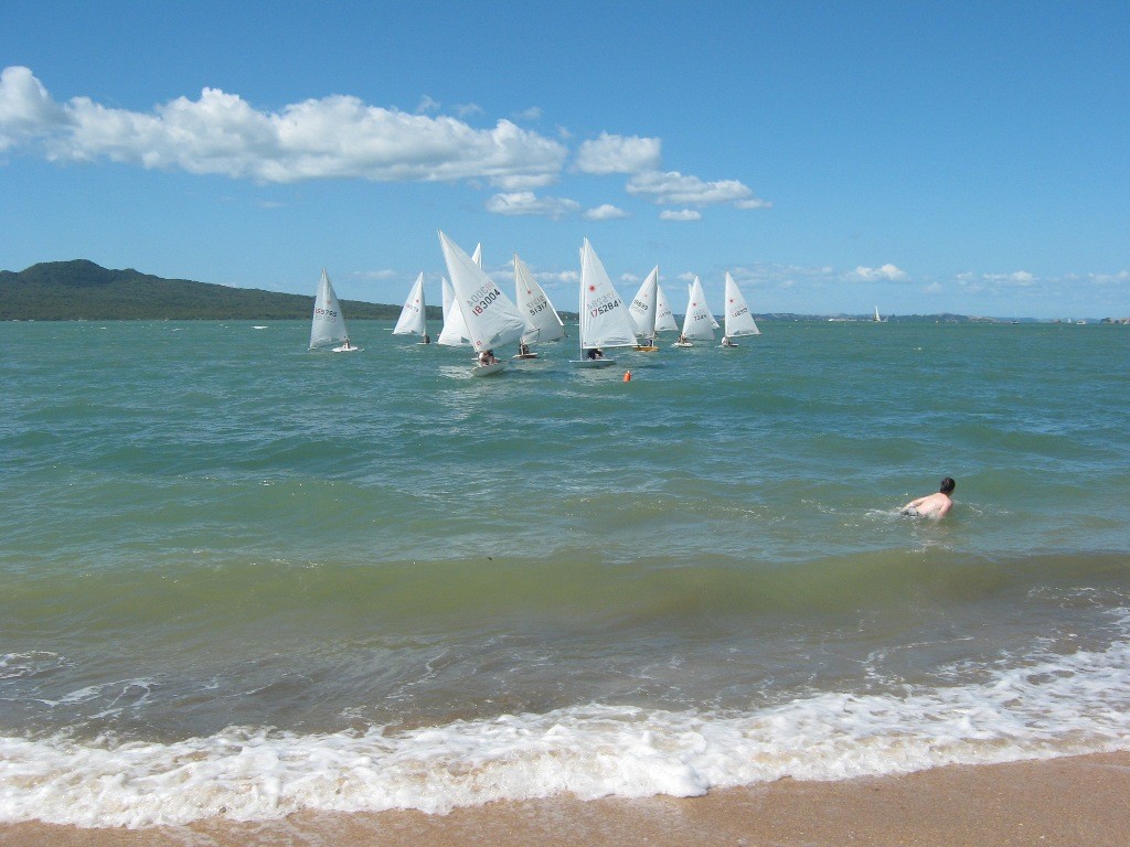 Leeward mark action, Rata Road Regatta, Cheltemham Beach, March 2010 © Event Media